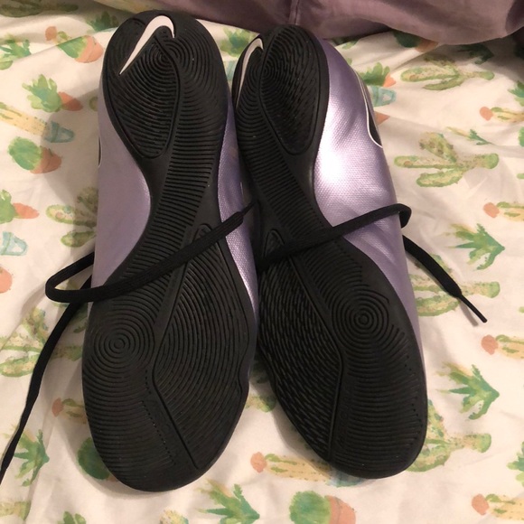 Indoor soccer shoes - Picture 4 of 4